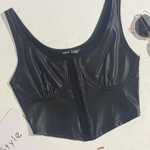 🎈NWOT Faux Leather Bustier